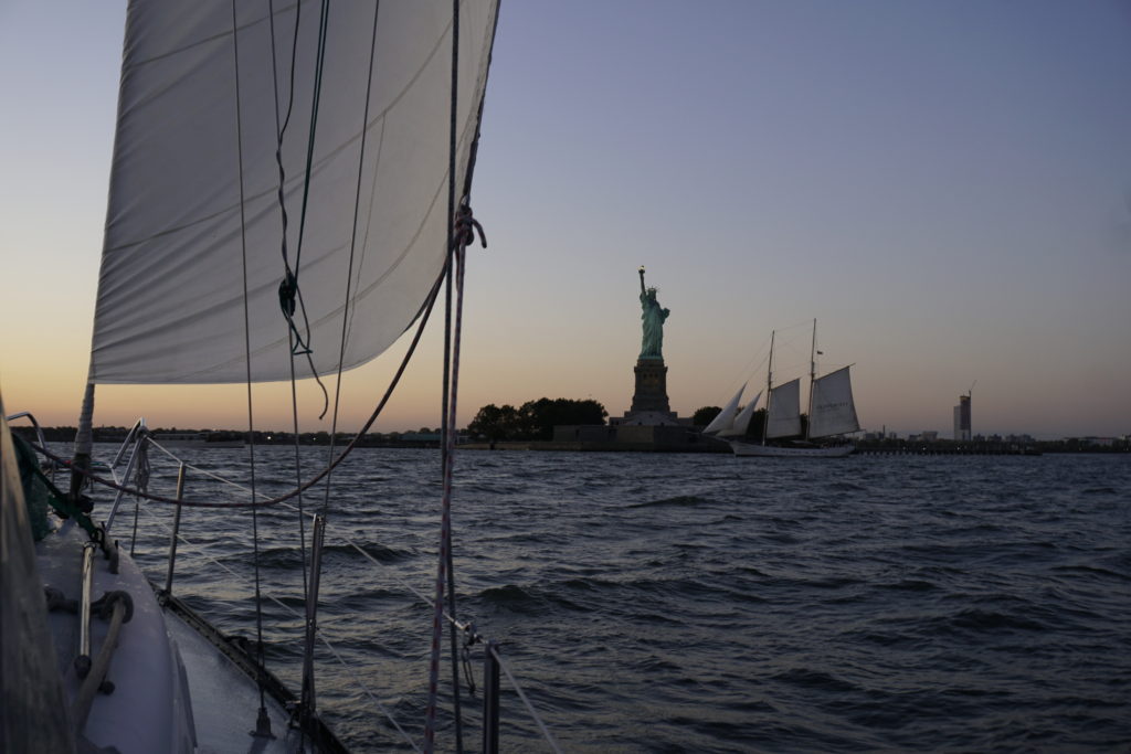 How Much does it cost to Sail New York: Erie Canal 